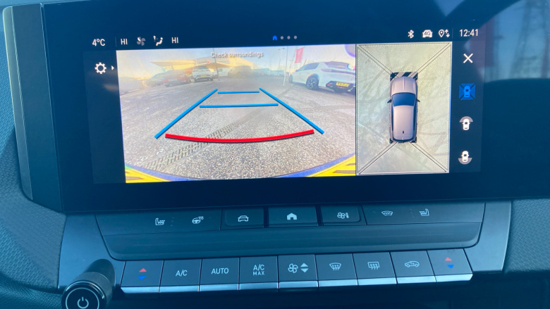 Vauxhall Astra 115kW Ultimate 54kWh 5dr Auto Electric Hatchback